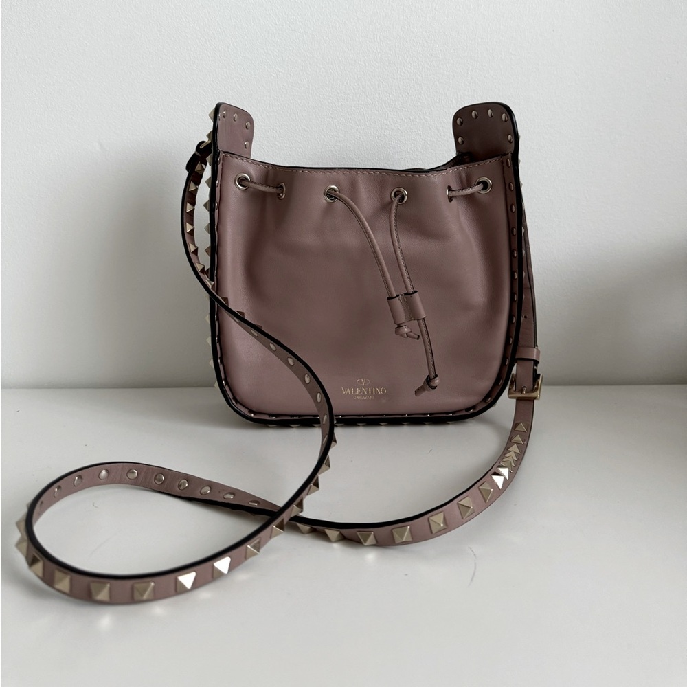 Authentic Valentino rockstud handbag